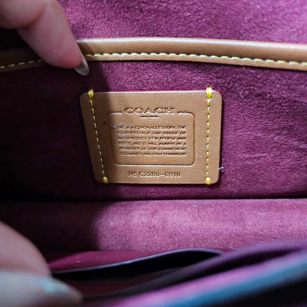 Coach Beat Crossbody Clutch - Picture 7 of 7